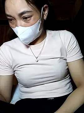  Su-Su  online show from 12/17/25, 02:01