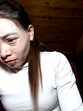  Su-Su  online show from 12/18/25, 03:01