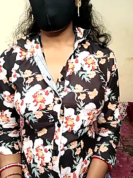 Desi Hot Queen online show from 12/15/25, 05:01