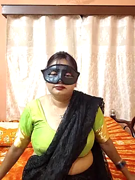 Cute-richa1 online show from 03/28/26, 12:16