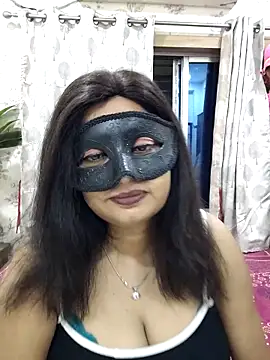 Snapshot of Cute-richa1 chatting on 05/01/26, 05:28 Cute-richa1 online show from 05/01/26, 05:28