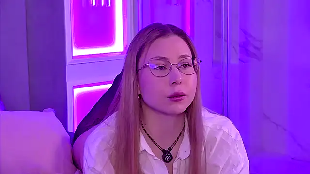 -SaraBlack- online show from 12/19/25, 05:09