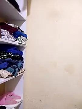 honeypot224 online show from 04/16/26, 04:24