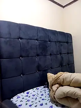 honeypot224 online show from 04/24/26, 04:15