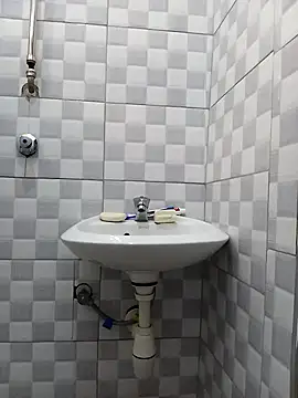 Snapshot of BelindaLexy chatting on 04/07/26, 06:47 BelindaLexy online show from 04/07/26, 06:47