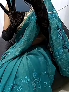 Your DreamGirl   online show from 11/29/25, 11:13