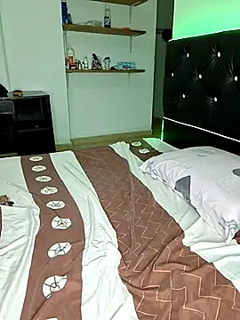 pamela Tiny online show from 03/30/26, 01:50