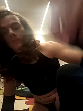 Snapshot of Niko_femboy chatting on 12/13/25, 08:58 Niko femboy online show from 12/13/25, 08:58