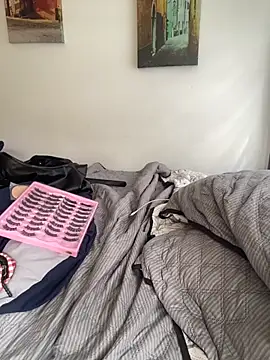  Angeline online show from 11/28/25, 03:36