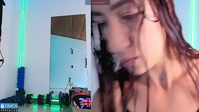 scarlett fire5 online show from 04/23/26, 05:26