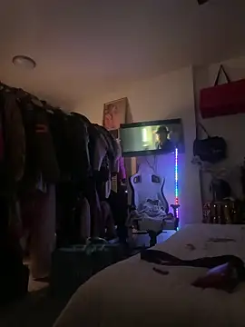 Motherbigbus online show from 04/10/26, 12:10