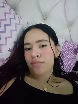 emy ross  online show from 12/17/25, 11:00