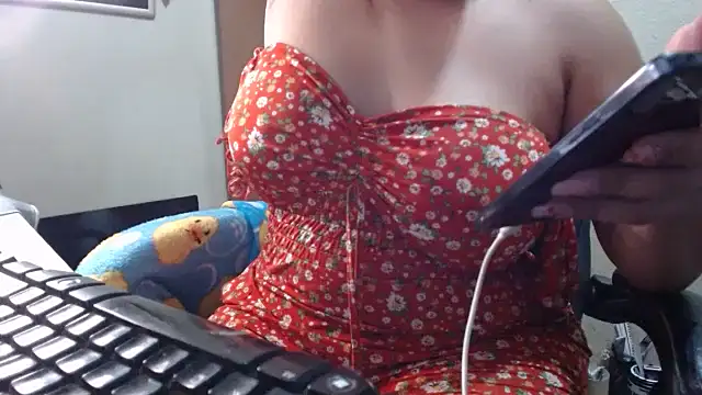 DiivaMarii online show from 06/18/26, 06:45