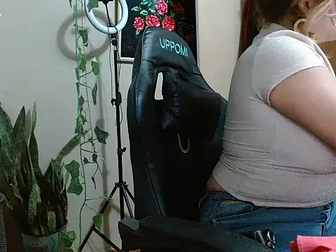 DiivaMarii online show from 07/29/26, 01:42
