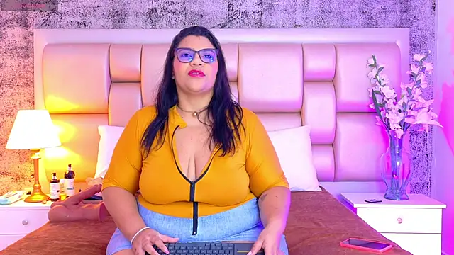 SelennaCooper online show from 02/28/26, 11:44