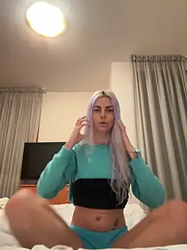 feliciafelon online show from 04/19/26, 07:38