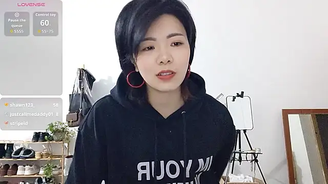 adele8731 online show from 11/27/25, 02:52