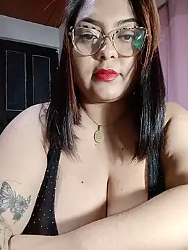 Snapshot of Anna_Lucia88 chatting on 06/06/26, 07:57 Anna Lucia88 online show from 06/06/26, 07:57
