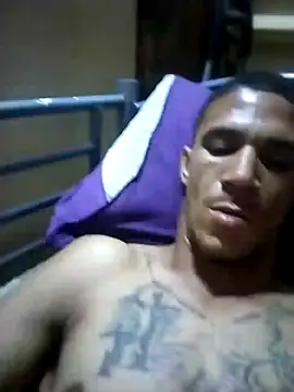 Snapshot of Pussylicker50565 chatting on 11/25/25, 10:10 Pussylicker50565 online show from 11/25/25, 10:10