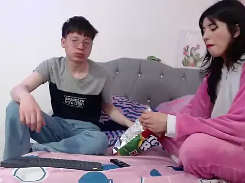 NAOMI-SENSUAL online show from 11/24/25, 02:22