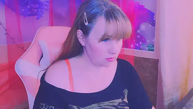 BESTLOLA online show from 04/01/26, 01:52