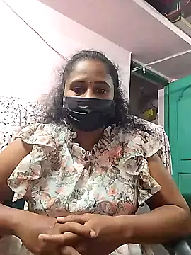 Snapshot of Tamil_devagi chatting on 11/20/25, 08:30 Tamil devagi online show from 11/20/25, 08:30