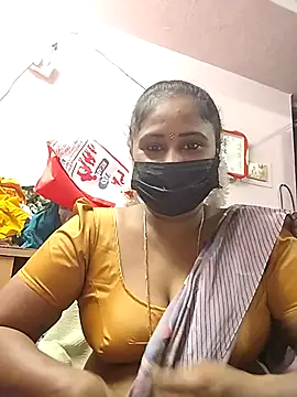 Snapshot of Tamil_devagi chatting on 11/24/25, 04:29 Tamil devagi online show from 11/24/25, 04:29