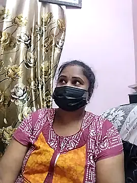 Snapshot of Tamil_devagi chatting on 11/26/25, 04:41 Tamil devagi online show from 11/26/25, 04:41