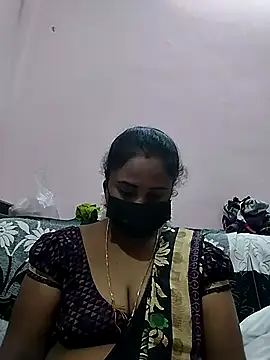 Snapshot of Tamil_devagi chatting on 11/27/25, 06:04 Tamil devagi online show from 11/27/25, 06:04