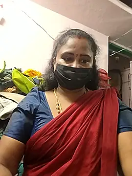 Snapshot of Tamil_devagi chatting on 12/14/25, 09:41 Tamil devagi online show from 12/14/25, 09:41