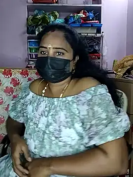 Snapshot of Tamil_devagi chatting on 01/09/26, 06:21 Tamil devagi online show from 01/09/26, 06:21