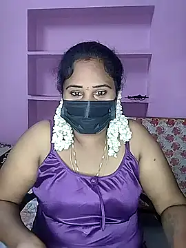 Snapshot of Tamil_devagi chatting on 02/18/26, 06:37 Tamil devagi online show from 02/18/26, 06:37