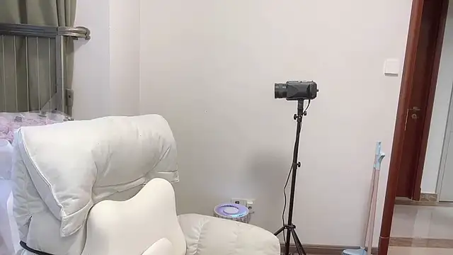 Sep-oo online show from 11/19/25, 10:54