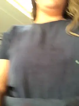 BunnyPleasures online show from 12/15/25, 09:19