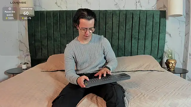 Brandon starkk online show from 03/17/26, 11:57