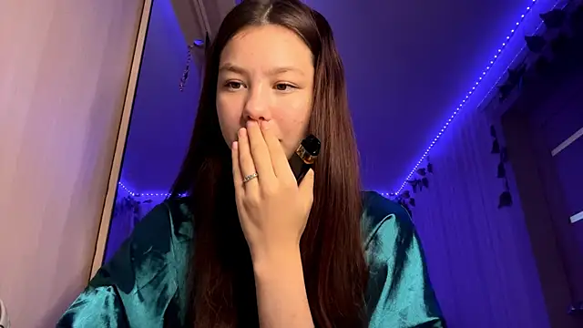 CutieSlim online show from 11/26/25, 09:10