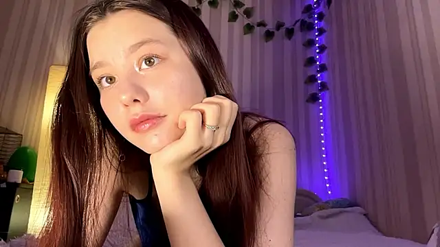 CutieSlim online show from 03/05/26, 12:01