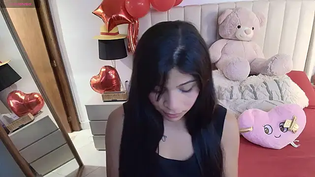 Emyii  online show from 02/09/26, 11:09