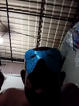 Snapshot of chathu_danu chatting on 11/17/25, 08:25 chathu danu online show from 11/17/25, 08:25