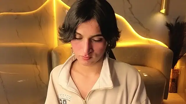 Snapshot of zoe_tp chatting on 12/02/25, 07:53 zoe tp online show from 12/02/25, 07:53