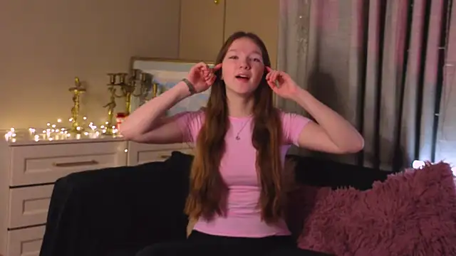 MelvinaEbner online show from 12/05/25, 07:28