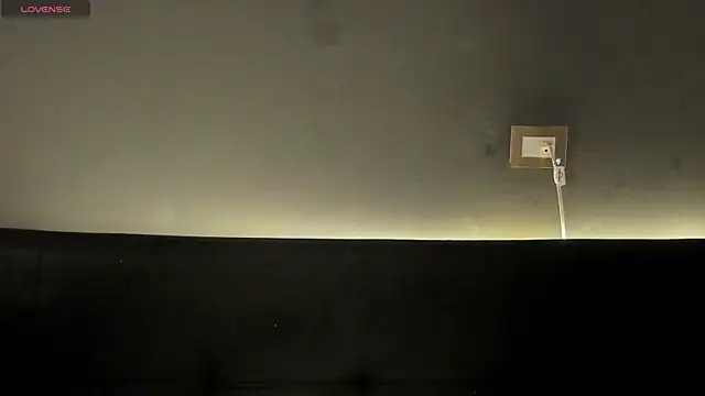 Snapshot of Angel-umbra chatting on 11/26/25, 08:21 Angel-umbra online show from 11/26/25, 08:21