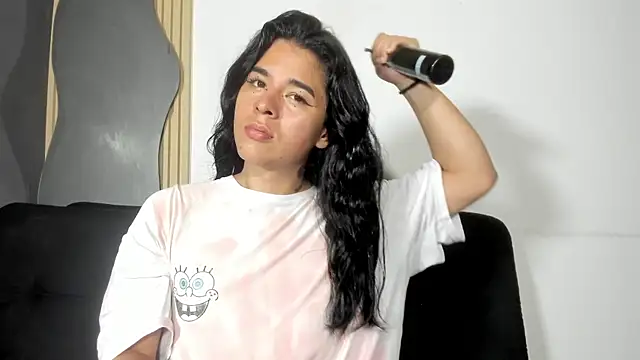 Angel-umbra online show from 12/21/25, 10:17