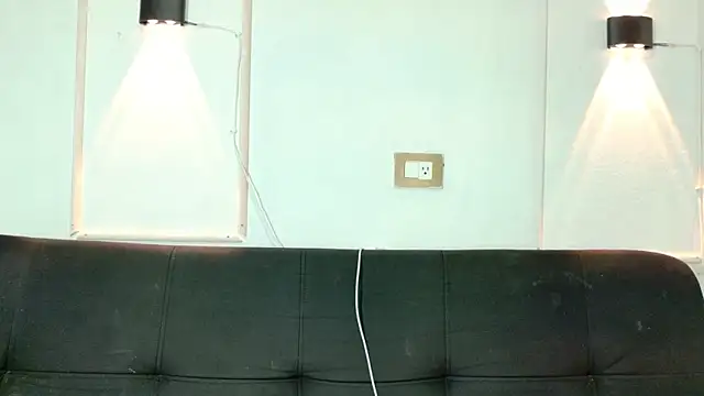 Snapshot of Angel-umbra chatting on 05/03/26, 11:11 Angel-umbra online show from 05/03/26, 11:11