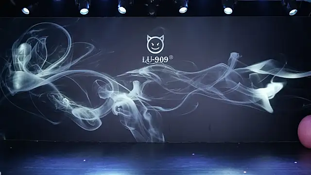 LU-909 online show from 01/15/26, 01:21