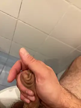 marc8876 online show from 11/17/25, 10:04