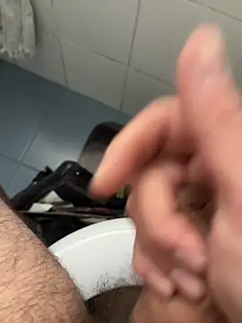 marc8876 online show from 11/21/25, 12:26