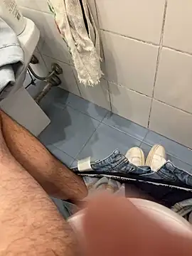 marc8876 online show from 11/22/25, 10:09