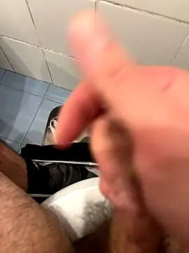 marc8876 online show from 12/18/25, 06:47