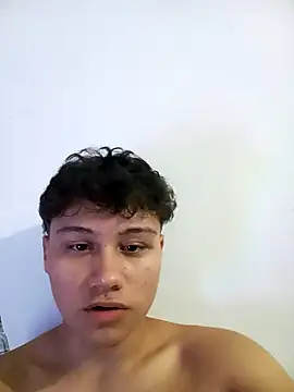 esteban rios  online show from 11/28/25, 02:03